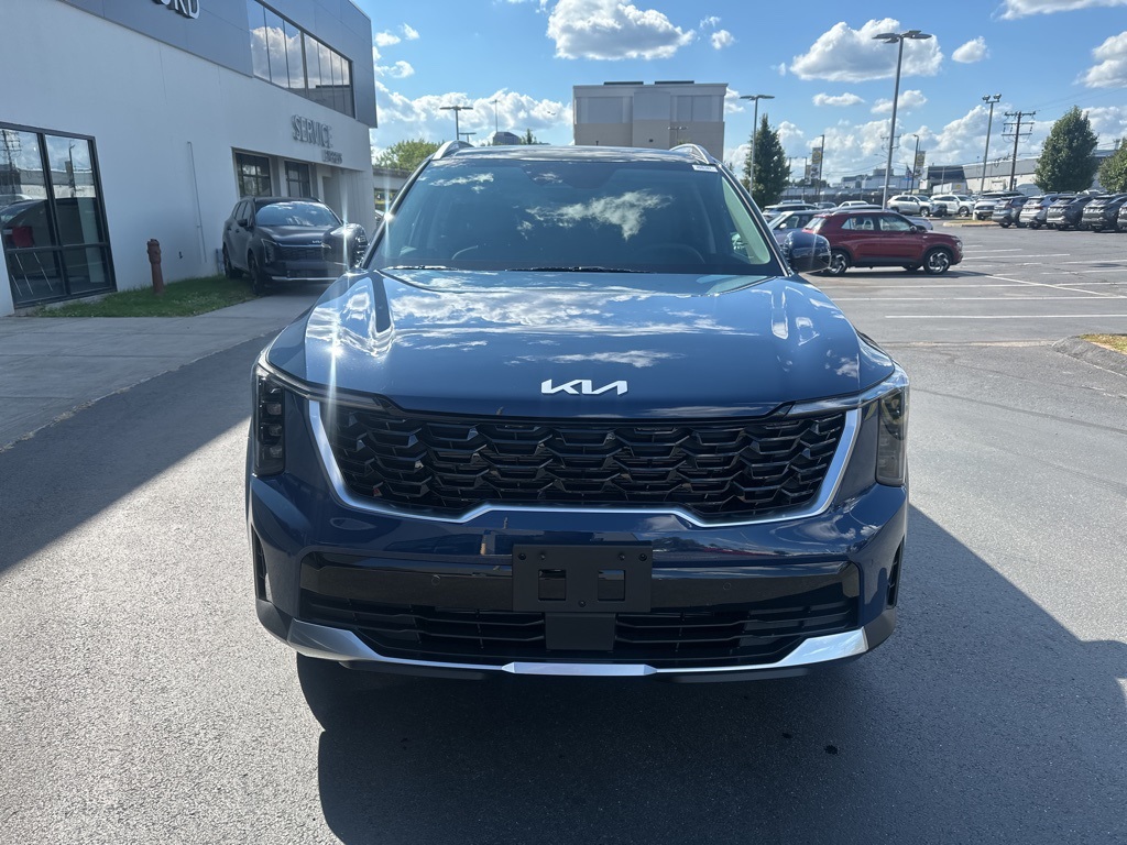 2026 Kia Sorento S photo 2