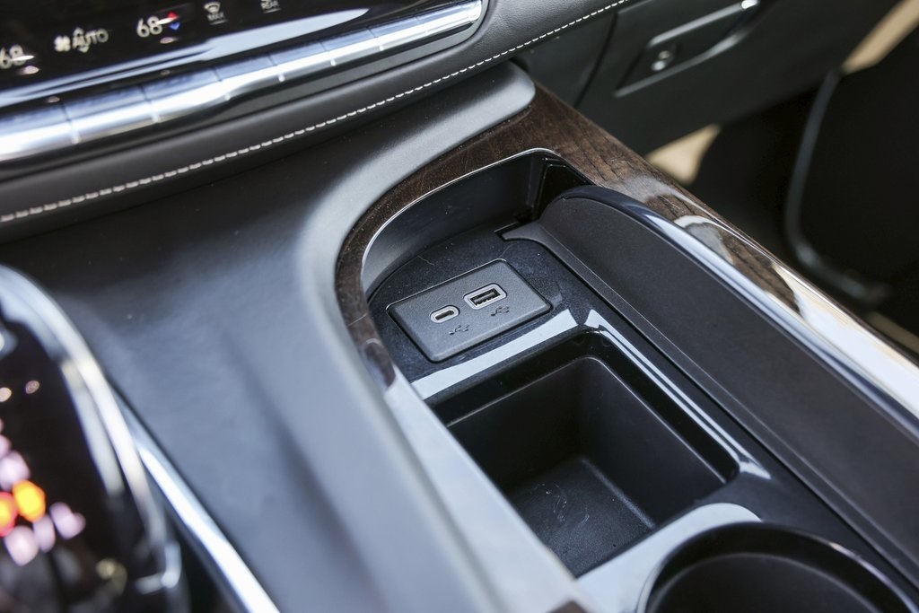 Used Car 2023 Cadillac Escalade  Sport Platinum For Sale Under $90,000 In Austin, Texas