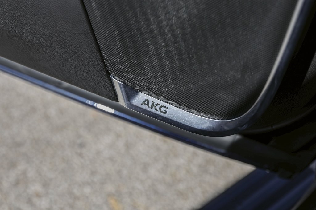 Used Car 2023 Cadillac Escalade  Sport Platinum For Sale Under $90,000 In Austin, Texas