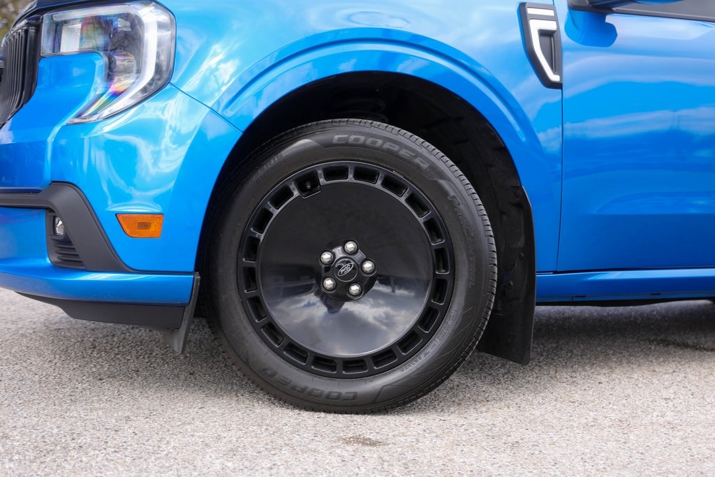 Used Car 2025 Ford Maverick  Lobo Standard For Sale Under $35,000 In Austin, Texas