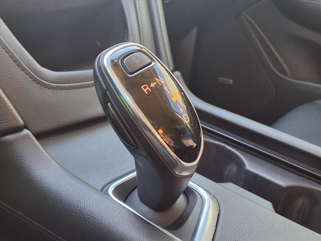 2017 Cadillac XT5 Premium Luxury Silver at Bayway Cadillac of The Woodlands