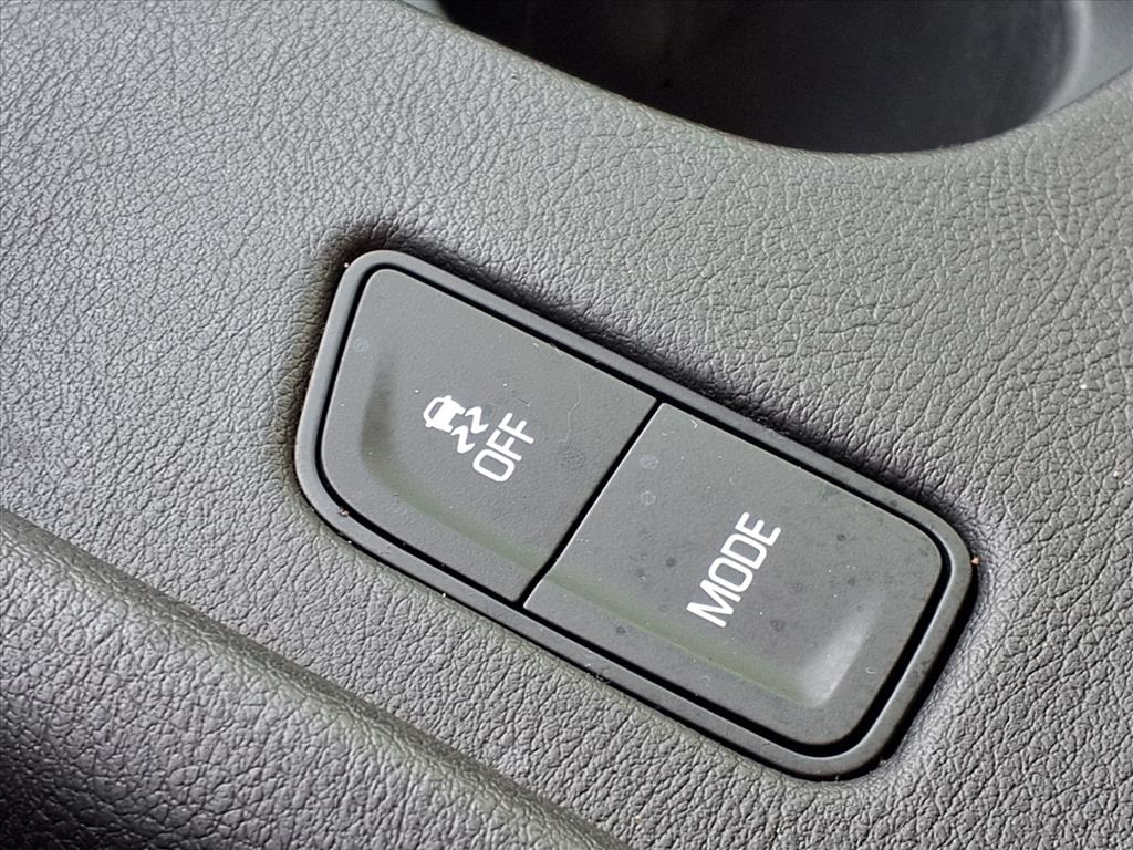 2017 Cadillac XT5 Premium Luxury Silver at Bayway Cadillac of The Woodlands