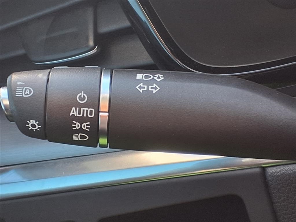 2017 Cadillac XT5 Premium Luxury Silver at Bayway Cadillac of The Woodlands