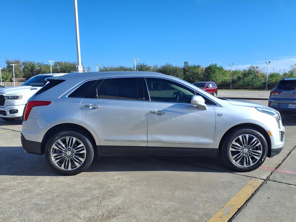 2017 Cadillac XT5 Premium Luxury Silver at Bayway Cadillac of The Woodlands