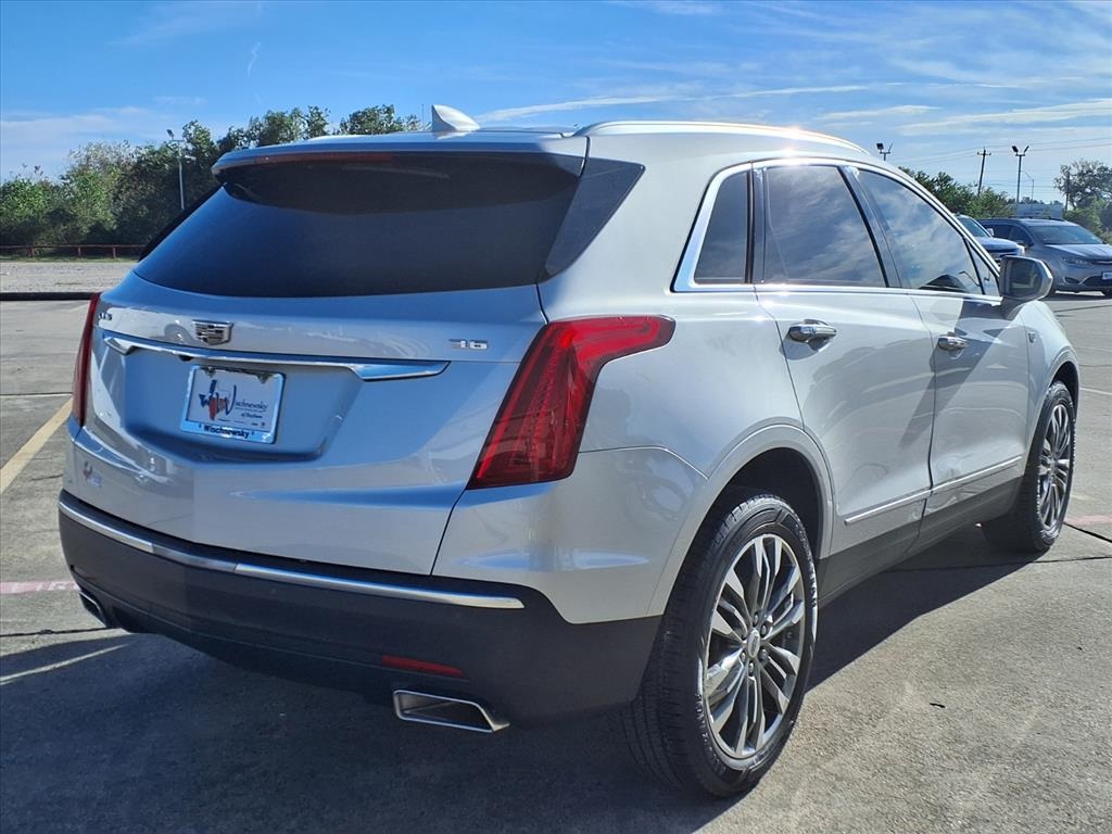 2017 Cadillac XT5 Premium Luxury Silver at Bayway Cadillac of The Woodlands