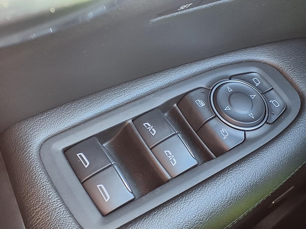 2017 Cadillac XT5 Premium Luxury Silver at Bayway Cadillac of The Woodlands