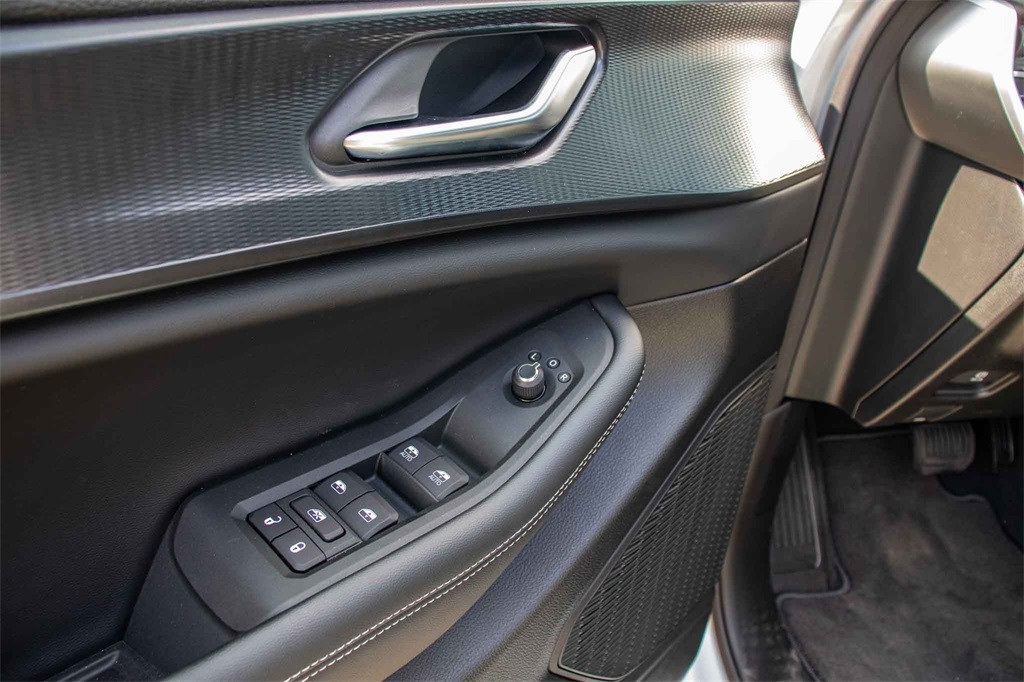 New Car 2025 Jeep Grand Cherokee L  Altitude X For Sale Under $40,000 In San Marcos, Texas