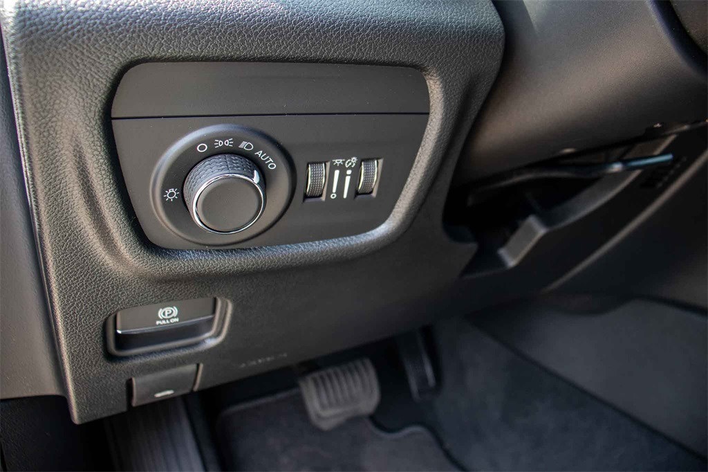 New Car 2025 Jeep Grand Cherokee L  Altitude X For Sale Under $40,000 In San Marcos, Texas