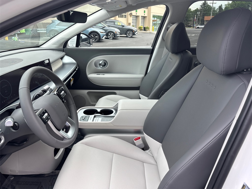 2026 Hyundai Ioniq SEL photo 20