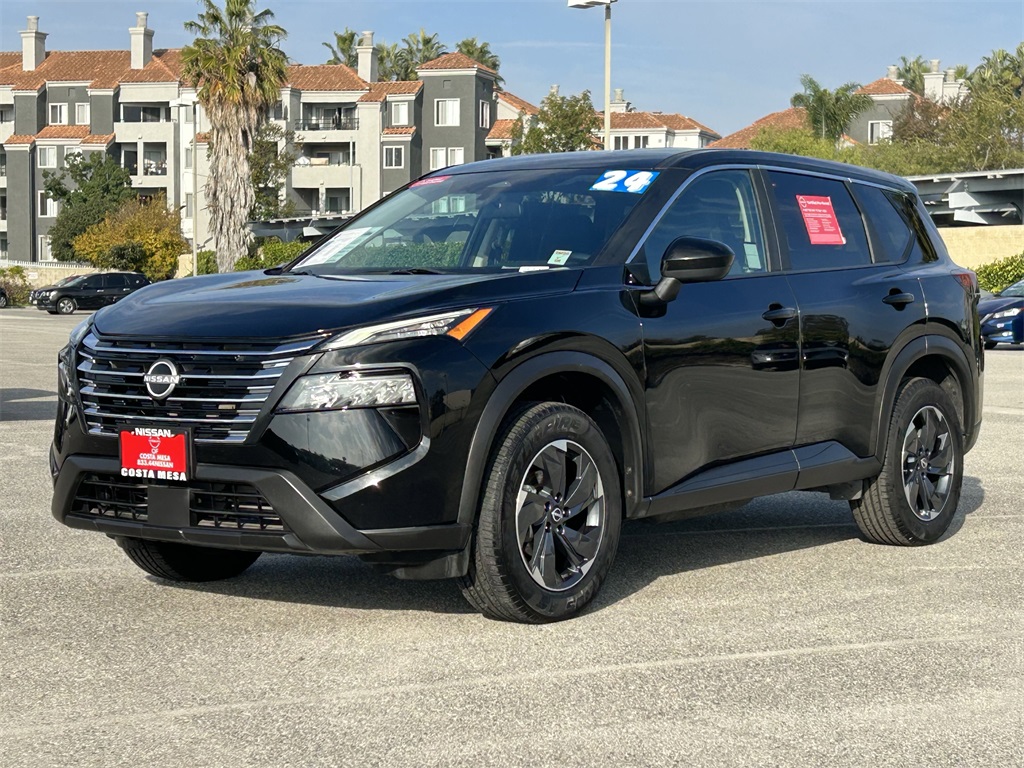 2024 Nissan Rogue SV