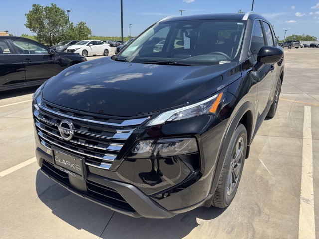 2026 Nissan Rogue SV photo 8