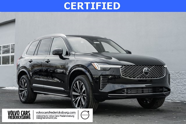 2025 Volvo XC90 T8 Core Bright Theme eAWD