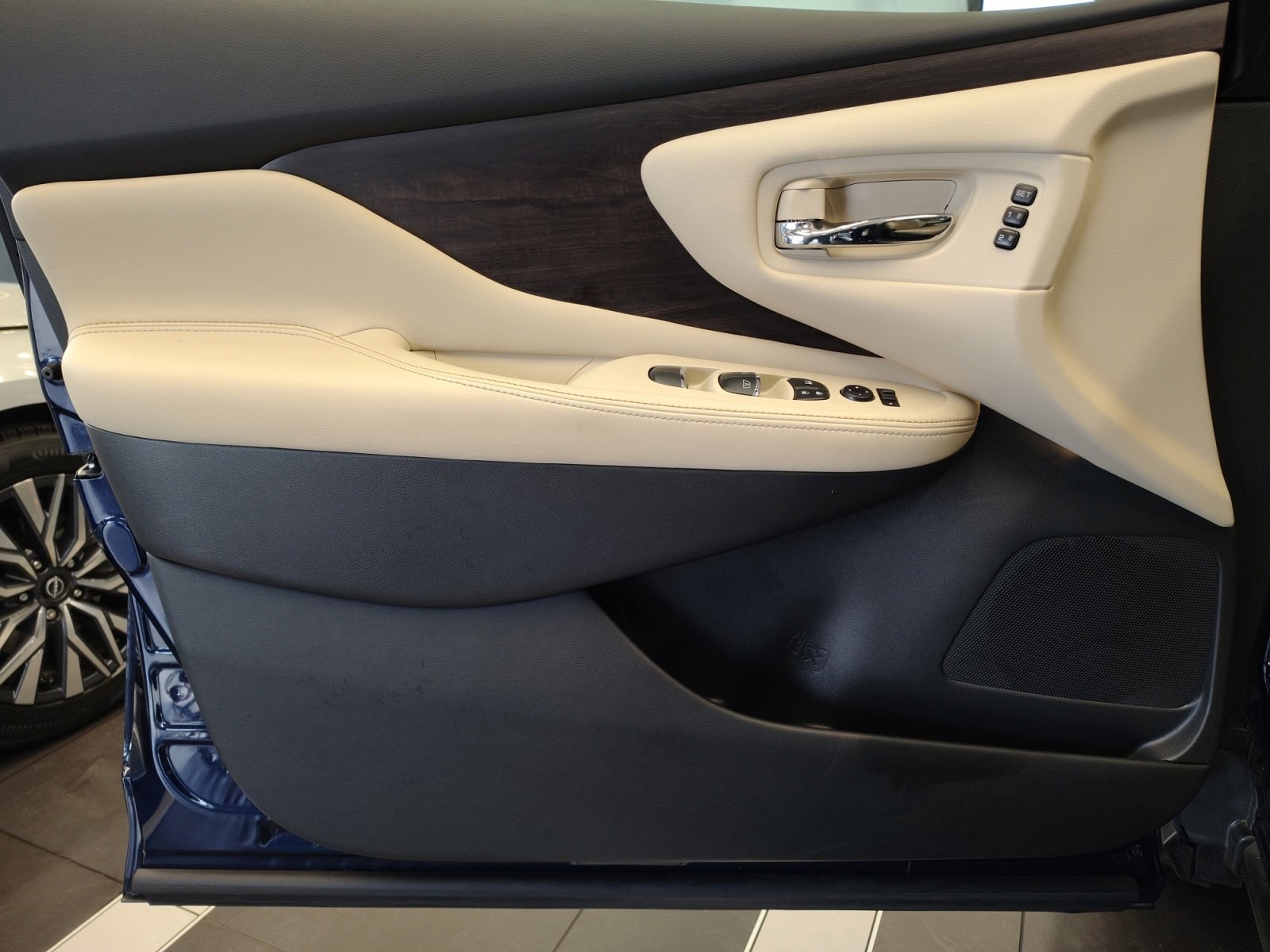 Used Car 2024 Nissan Murano  Platinum For Sale Under $35,000 In San Antonio, Texas