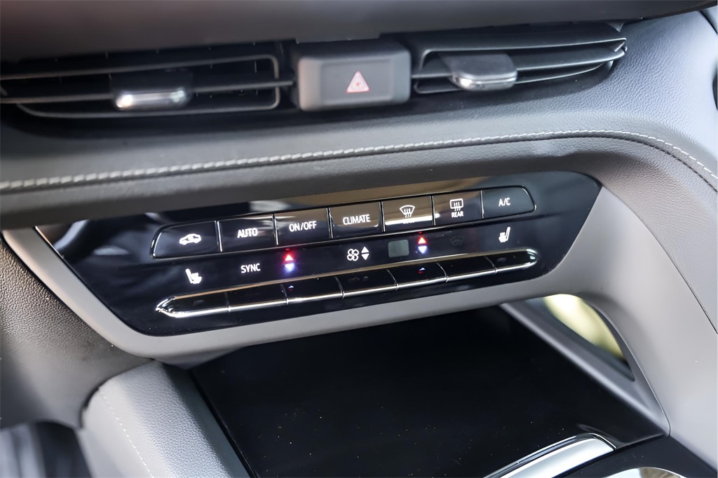 Used Car 2023 Buick Envision  Essence For Sale Under $30,000 In Austin, Texas