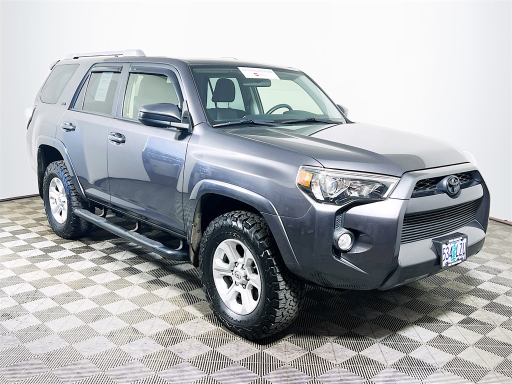 2018 Toyota 4Runner SR5 4WD