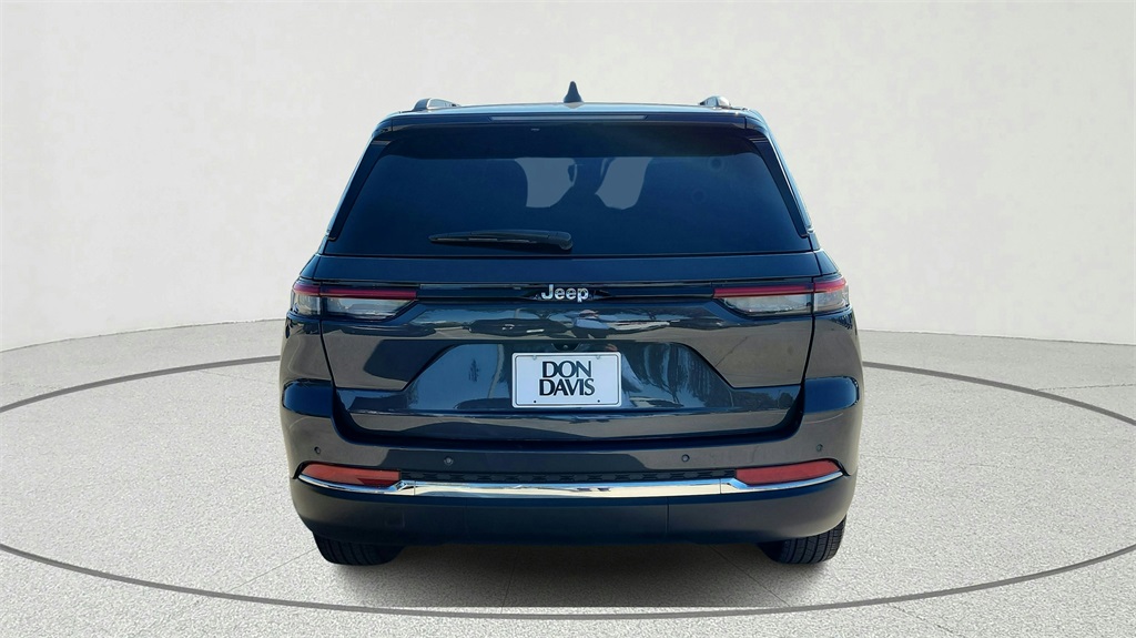 2022 Jeep Grand Cherokee