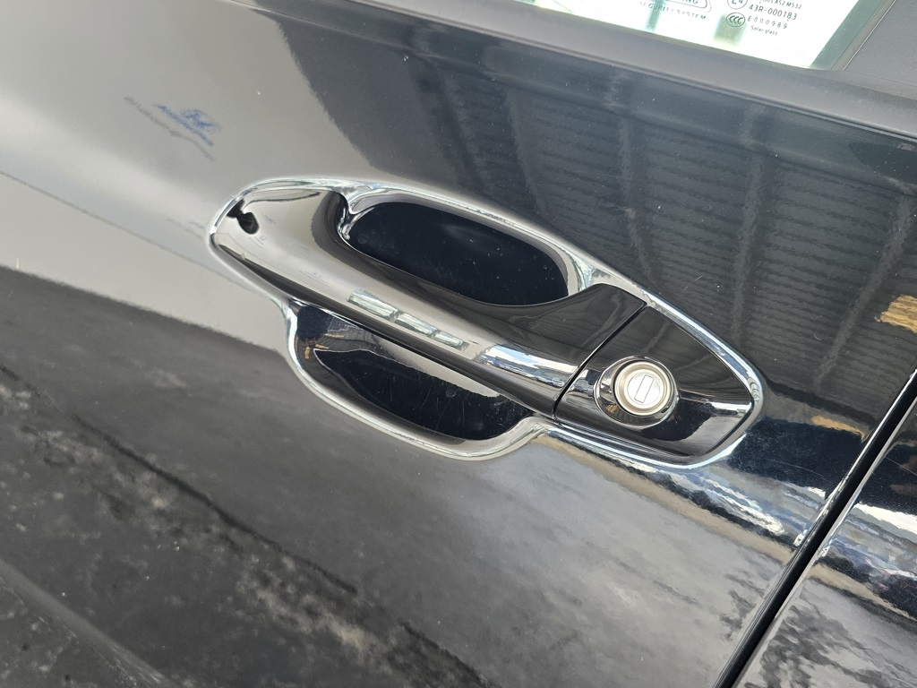 Thumbnail: 2023 Kia Rio - 23