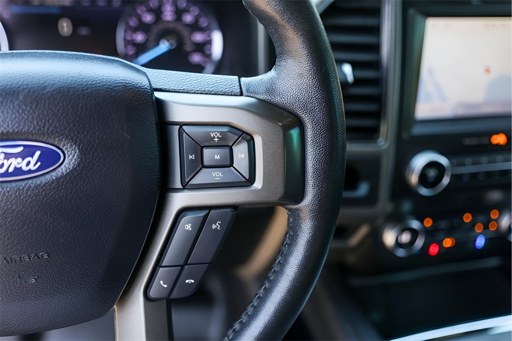 Used Car 2020 Ford Expedition Max  Xlt For Sale Under $25,000 In Austin, Texas