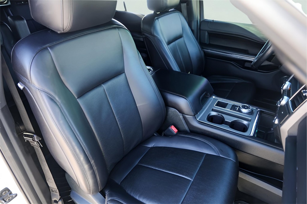 Used Car 2020 Ford Expedition Max  Xlt For Sale Under $25,000 In Austin, Texas