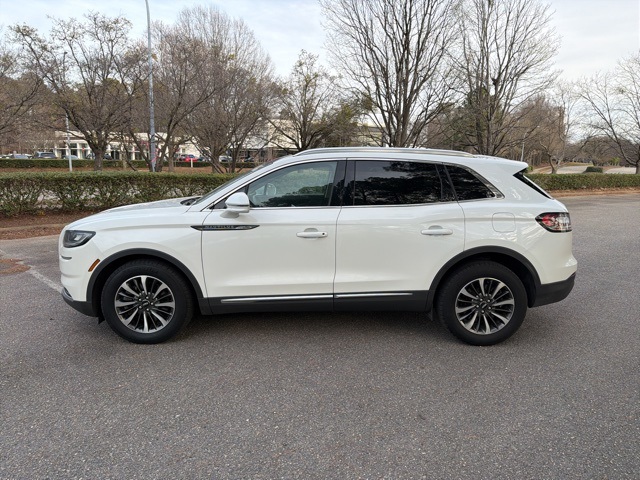 2022 Lincoln Nautilus Reserve AWD