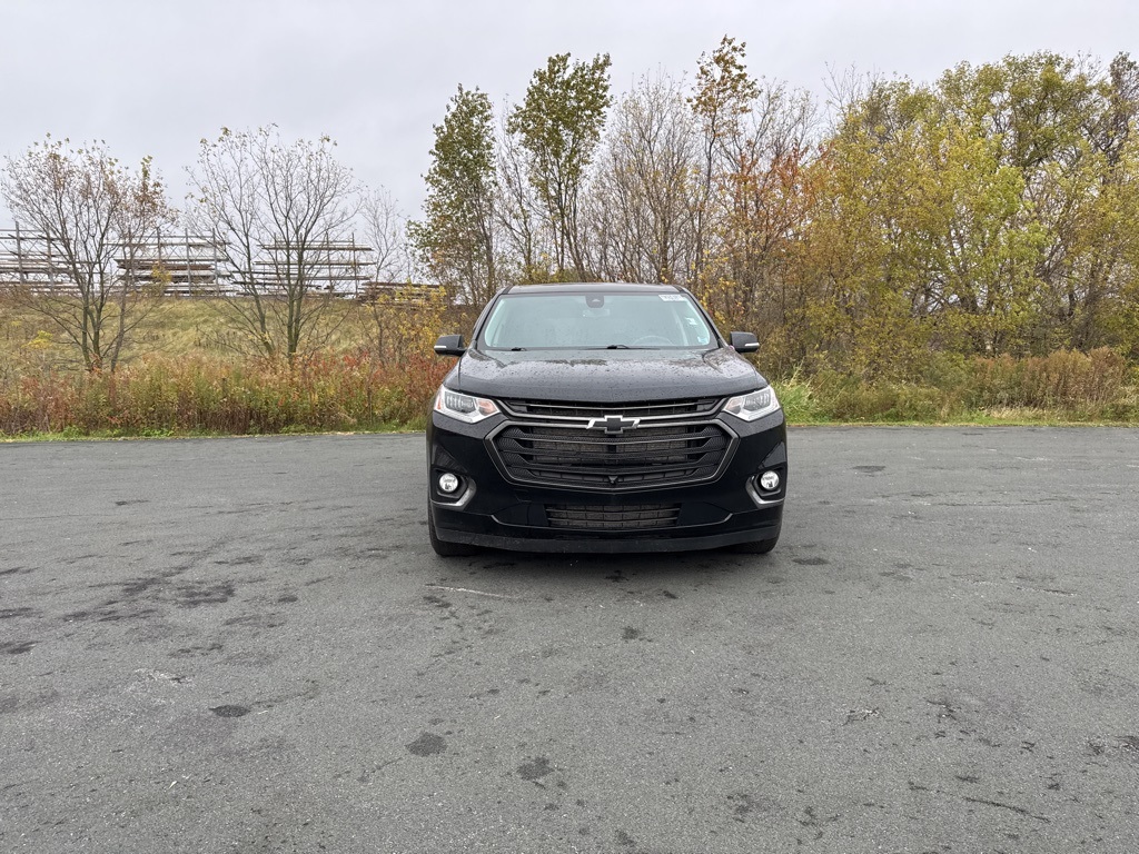 Used 2020 Chevrolet Traverse Premier with VIN 1GNEVKKW6LJ220110 for sale in Zumbrota, Minnesota