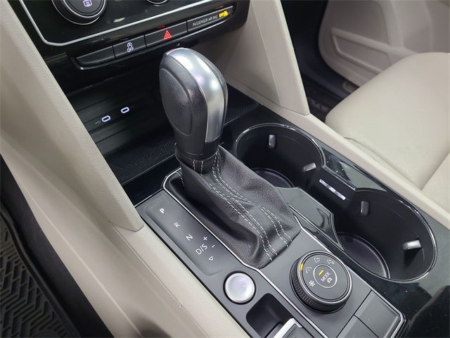 2021 – Volkswagen – Atlas