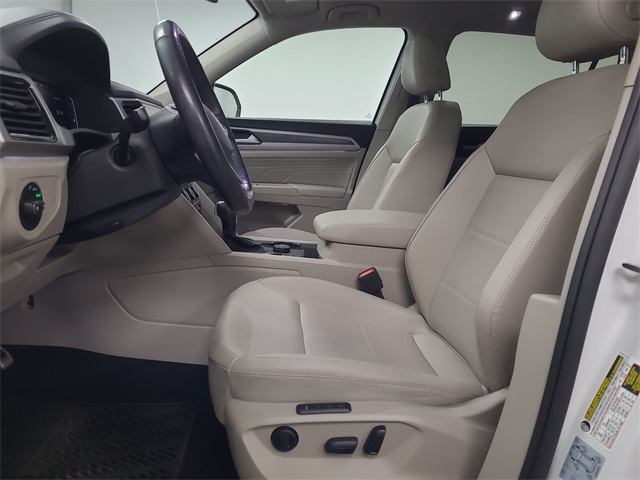 2021 – Volkswagen – Atlas