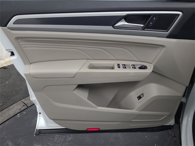 2021 – Volkswagen – Atlas