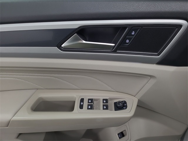 2021 – Volkswagen – Atlas