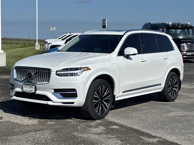 2023 Volvo XC90 Recharge T8 Plus Bright Theme 6-Passenger eAWD