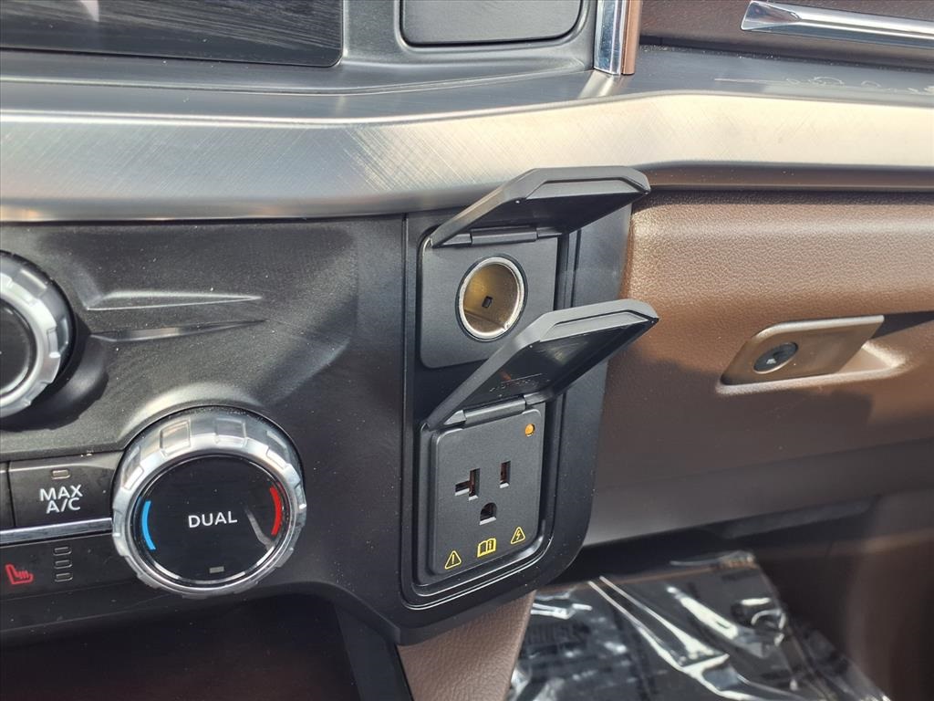 2025 Ford F-350SD King Ranch - 8