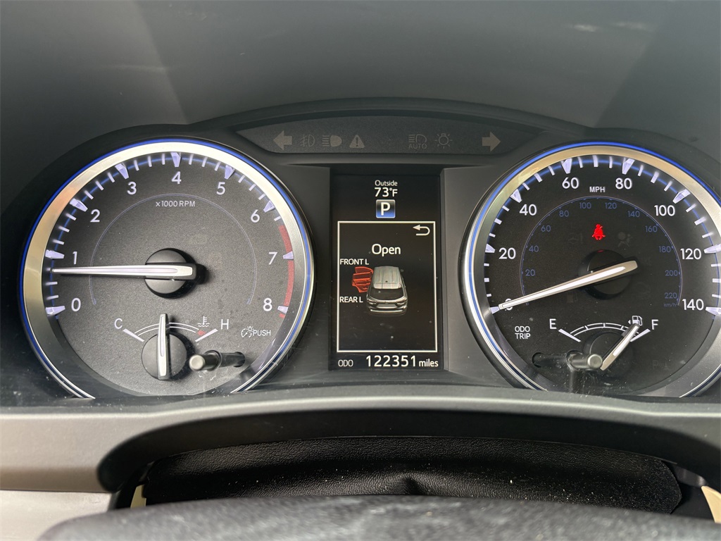 2016 Toyota Highlander XLE V6 Gold at Westside Lexus