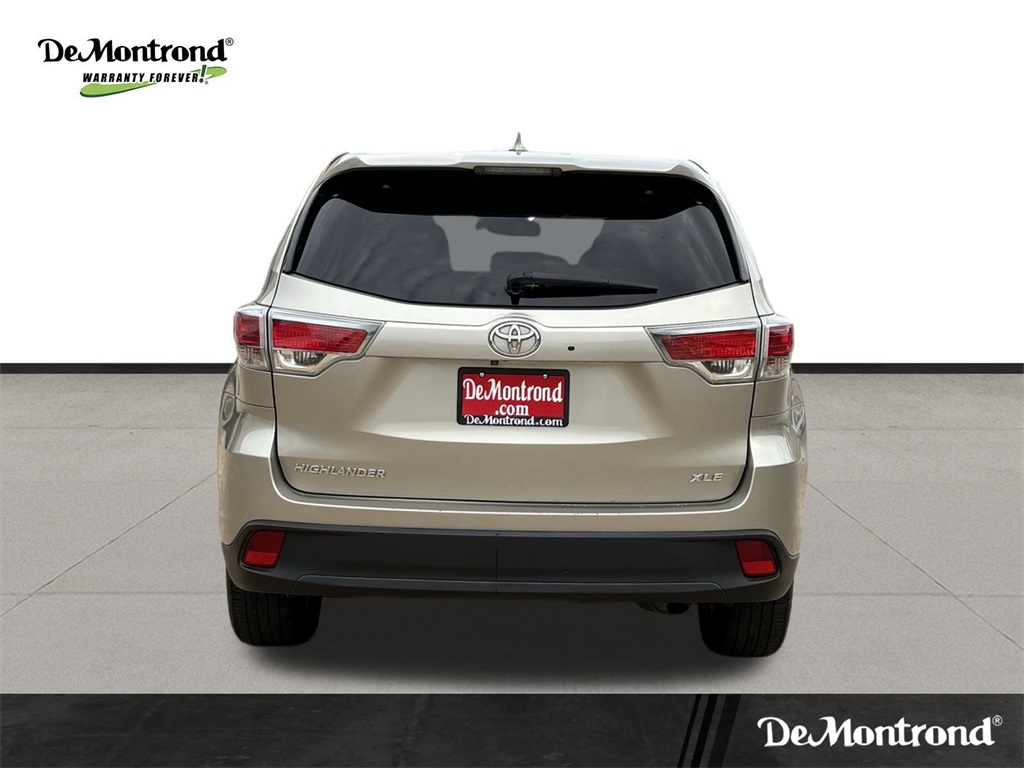 2016 Toyota Highlander XLE V6 Gold at Westside Lexus