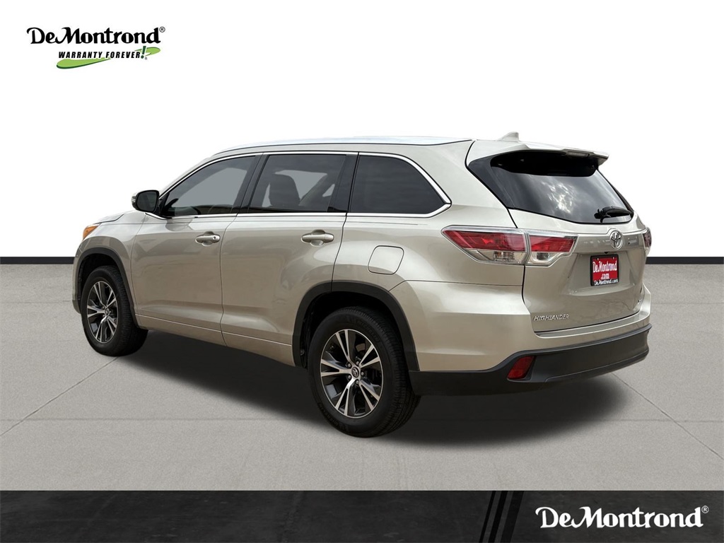 2016 Toyota Highlander XLE V6 Gold at Westside Lexus