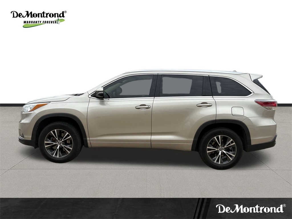 2016 Toyota Highlander XLE V6 Gold at Westside Lexus