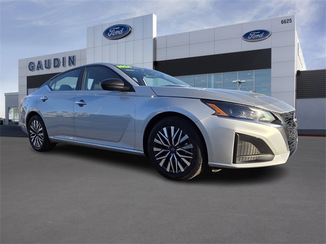 2024 Nissan Altima SV