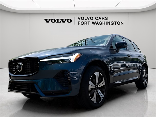 2025 Volvo XC60 Plug-In Hybrid T8 Core