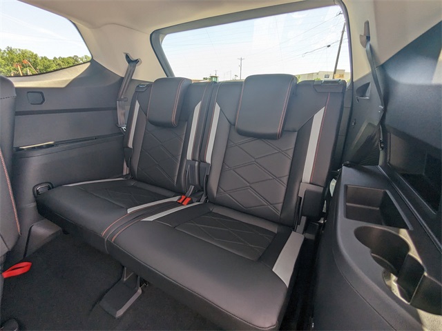 2025 Volkswagen Atlas 2.0T Peak Edition Green at Stokes Volkswagen