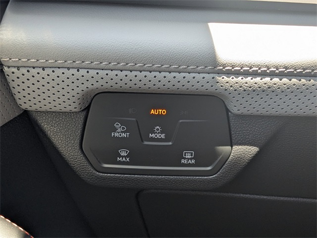 2025 Volkswagen Atlas 2.0T Peak Edition Green at Stokes Volkswagen