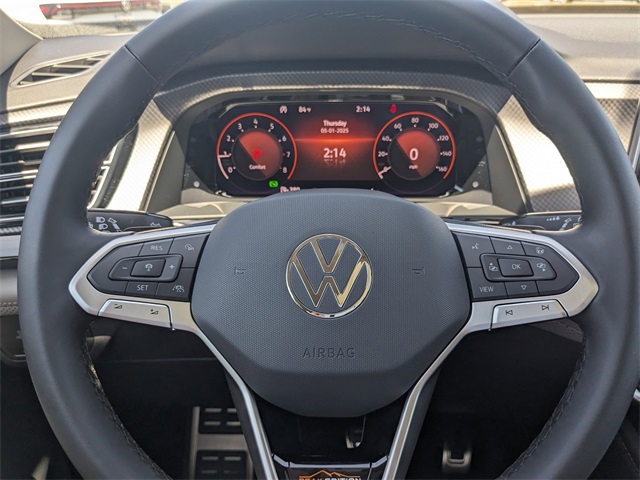 2025 Volkswagen Atlas 2.0T Peak Edition Green at Stokes Volkswagen