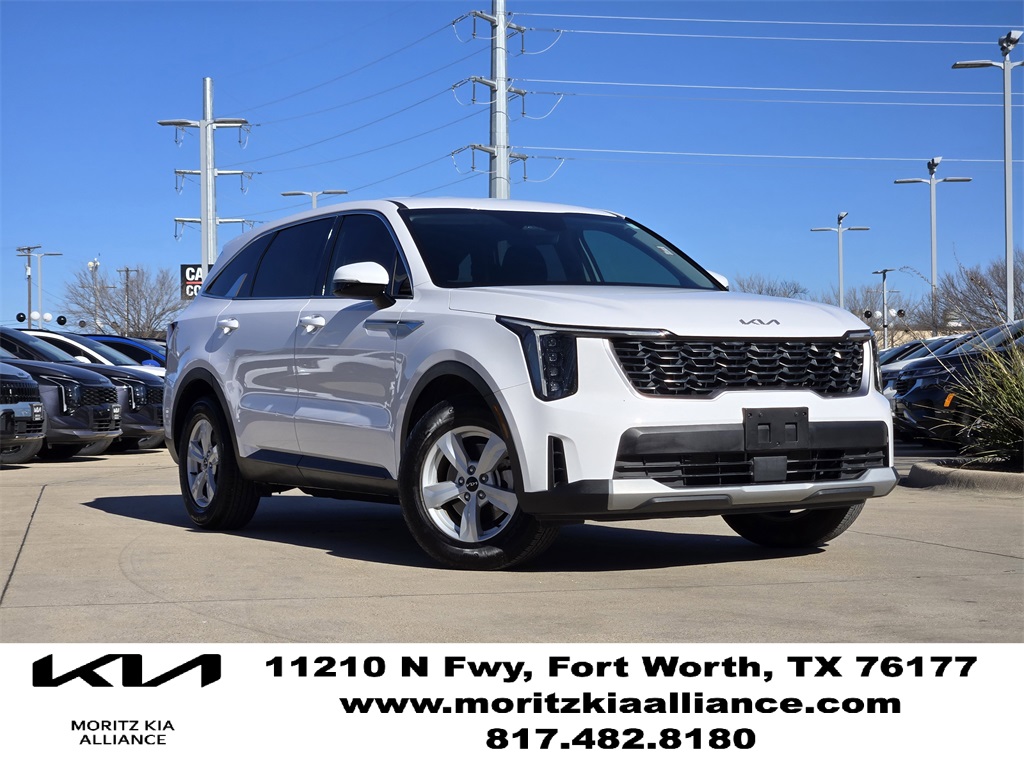2025 Kia Sorento LX FWD