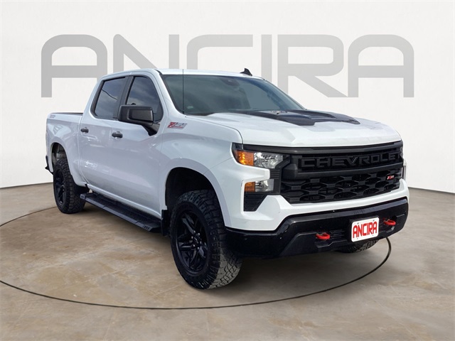 Used Car 2023 Chevrolet Silverado 1500  Custom Trail Boss For Sale Under $40,000 In San Antonio, Texas