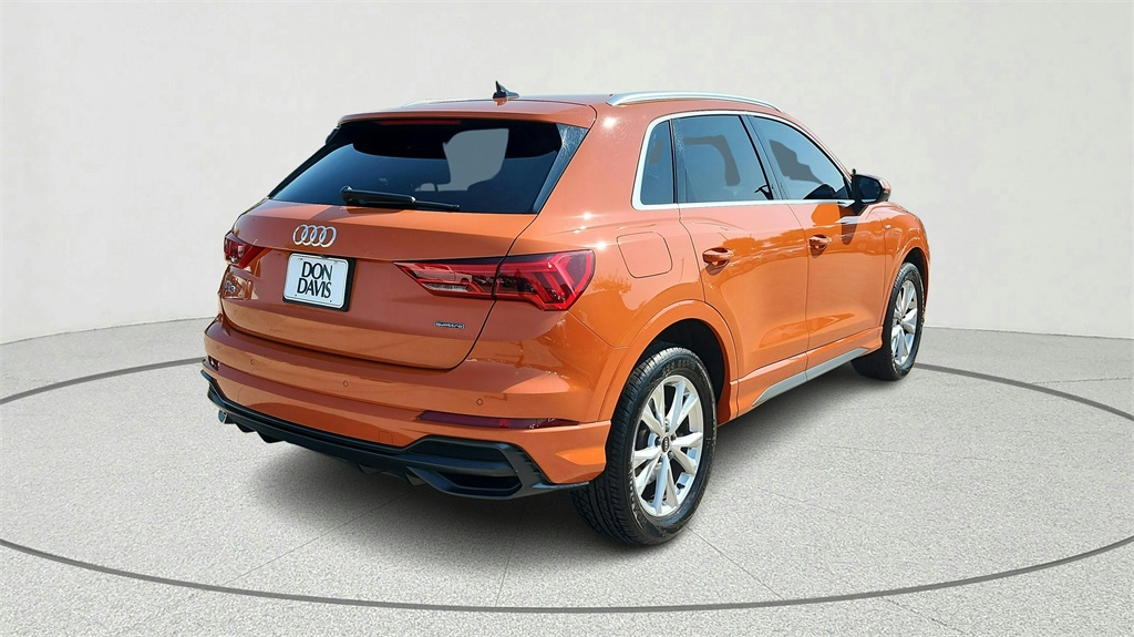 2022 Audi Q3