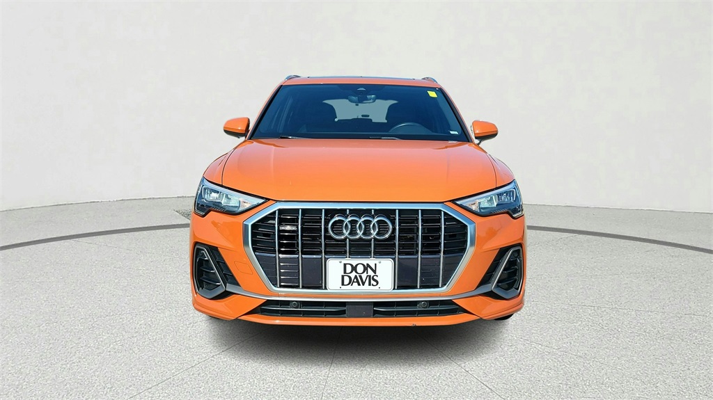 2022 Audi Q3