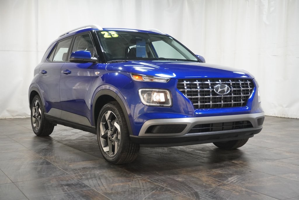 2023 Hyundai Venue SEL