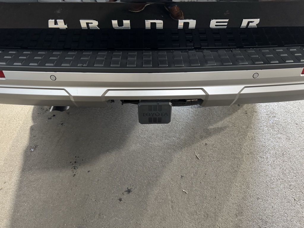 Thumbnail: 2025 Toyota 4Runner - 21