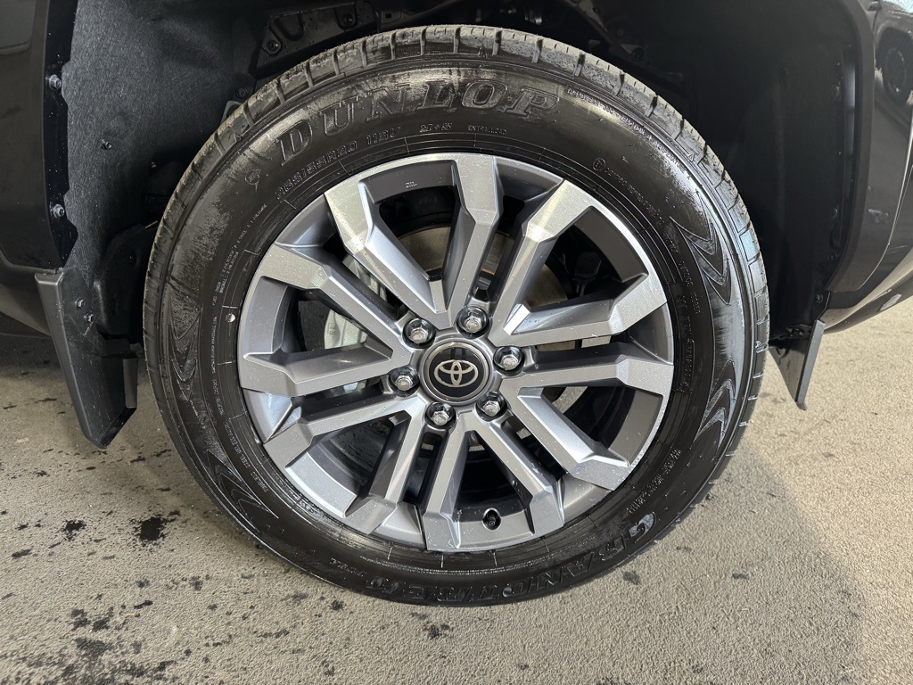 Thumbnail: 2025 Toyota 4Runner - 7