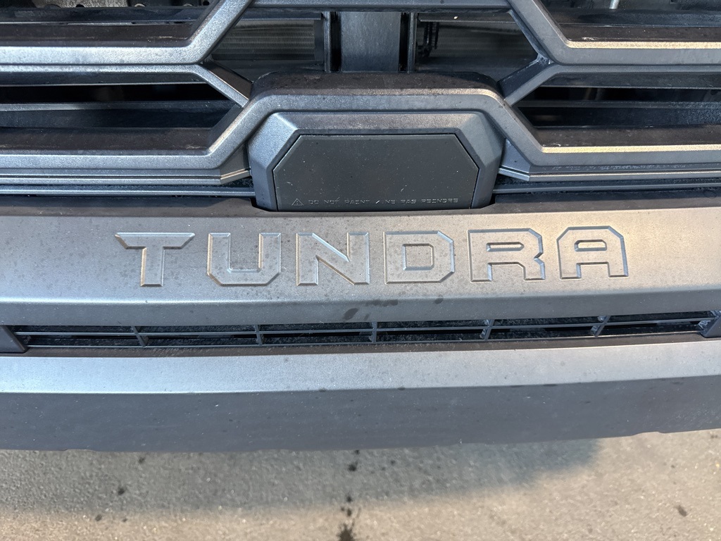 Thumbnail: 2022 Toyota Tundra - 14