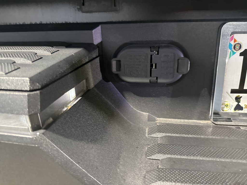 Thumbnail: 2022 Toyota Tundra - 24