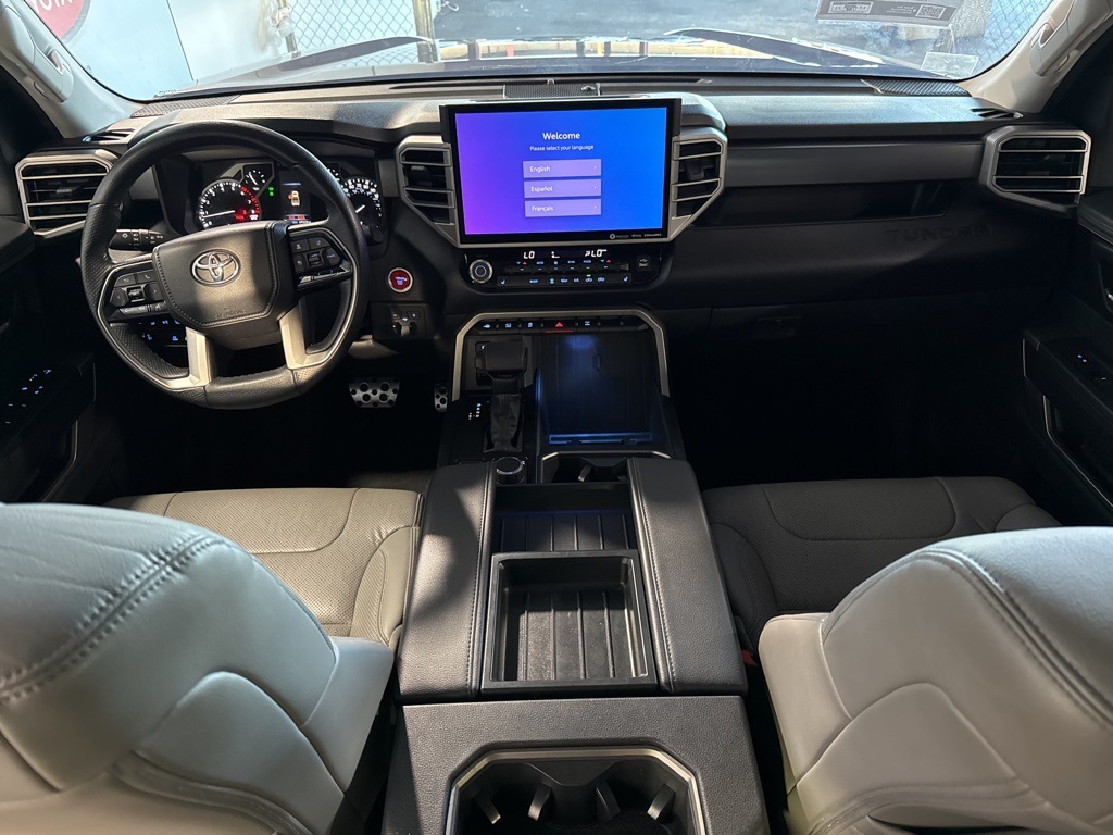 Thumbnail: 2022 Toyota Tundra - 31